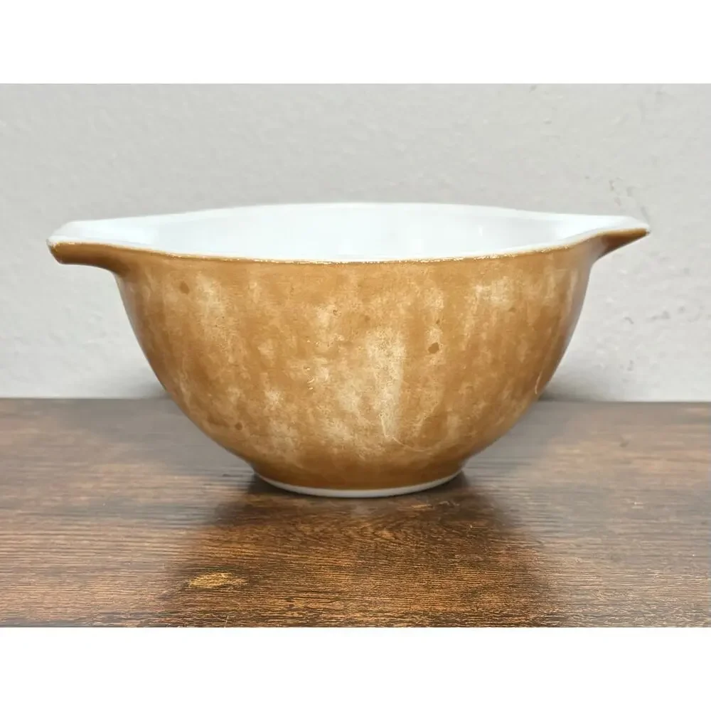 Vintage Pyrex Town & Country 441 Brown Cinderella Bowl 1-1/2 Pint- Restored